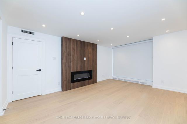 805 - 61 St Clair Ave W, Condo with 2 bedrooms, 2 bathrooms and 2 parking in Toronto ON | Image 28