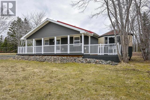 836 Highway 223, House detached with 3 bedrooms, 2 bathrooms and null parking in Victoria, Subd. B NS | Image 4