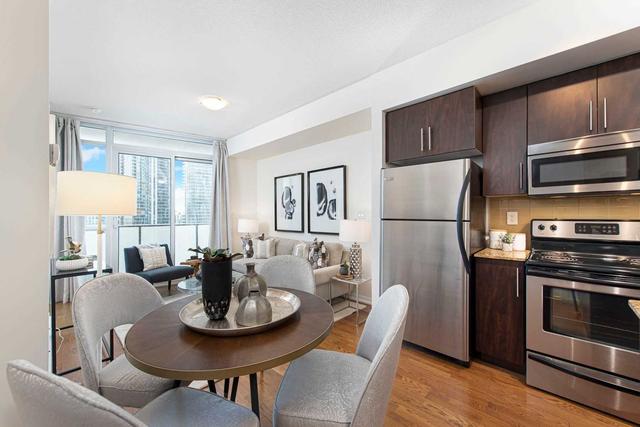 2509 - 65 Bremner Blvd, Condo with 1 bedrooms, 1 bathrooms and 1 parking in Toronto ON | Image 20
