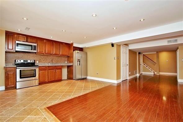 363 Maria Antonia Rd, House detached with 5 bedrooms, 5 bathrooms and 6 parking in Vaughan ON | Image 11