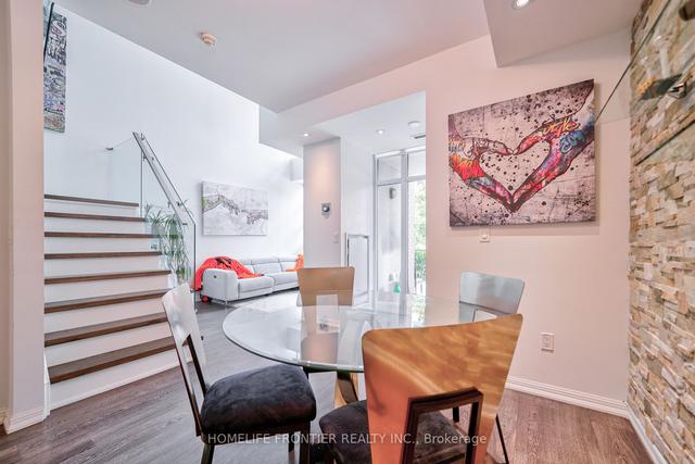 th77b - 85 East Liberty St, Townhouse with 2 bedrooms, 2 bathrooms and 1 parking in Toronto ON | Image 3