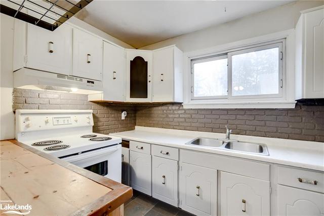 3023 First Street, House detached with 3 bedrooms, 1 bathrooms and 6 parking in Severn ON | Image 24