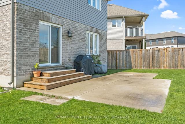 32 Langrell Ave, House detached with 3 bedrooms, 3 bathrooms and 5 parking in Tillsonburg ON | Image 31