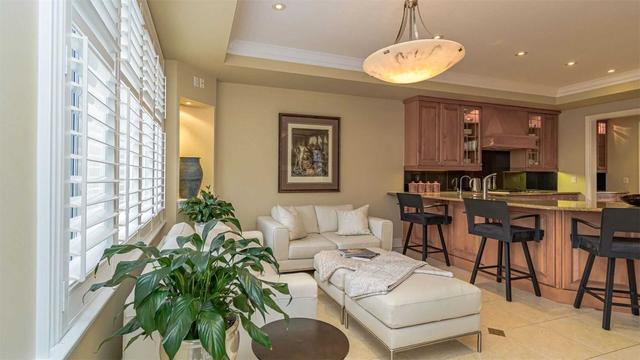 17 - 2400 Neyagawa Blvd, Townhouse with 3 bedrooms, 4 bathrooms and 4 parking in Oakville ON | Image 6