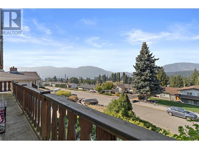 3420 1st Avenue Ne, House detached with 2 bedrooms, 2 bathrooms and 1 parking in Salmon Arm BC | Image 15