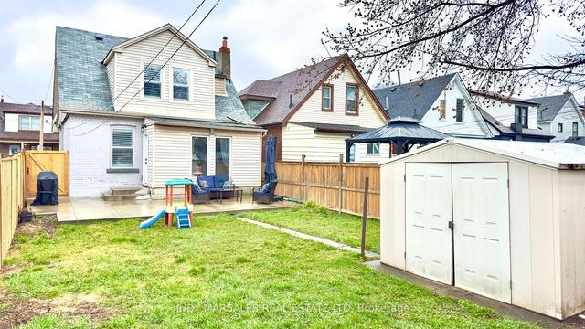 138 Rosslyn Ave N, House detached with 3 bedrooms, 3 bathrooms and 2 parking in Hamilton ON | Image 30