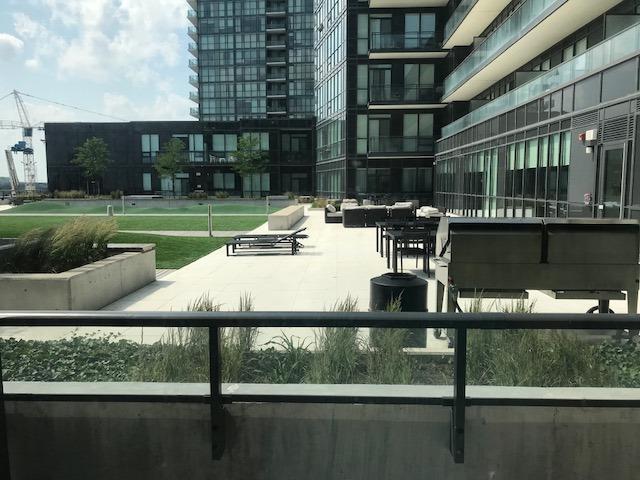 405 - 4011 Brickstone Mews, Condo with 2 bedrooms, 2 bathrooms and 1 parking in Mississauga ON | Image 5