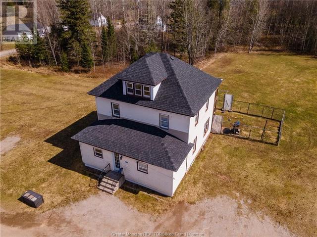 42 - 44 Connor St, House detached with 3 bedrooms, 3 bathrooms and null parking in Petitcodiac NB | Image 1