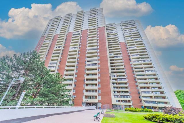 1418 - 1 Massey Sq, Condo with 1 bedrooms, 1 bathrooms and 0 parking in Toronto ON | Image 1