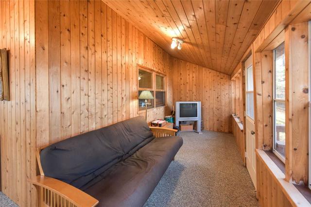 253 Sunrise Tr, House detached with 4 bedrooms, 2 bathrooms and 0 parking in Georgian Bay ON | Image 17