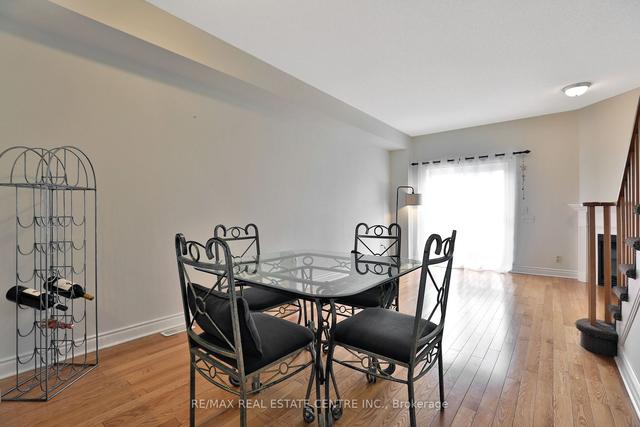 15 - 5080 Fairview St, House attached with 2 bedrooms, 2 bathrooms and 2 parking in Burlington ON | Image 3