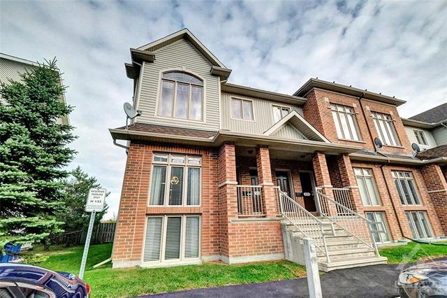 549 Reardon Private, House attached with 2 bedrooms, 2 bathrooms and 2 parking in Ottawa ON | Image 1
