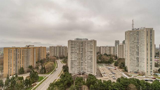 1806 - 90 Absolute Ave, Condo with 2 bedrooms, 2 bathrooms and 1 parking in Mississauga ON | Image 18
