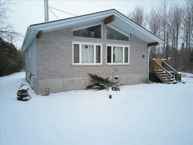9 Bridlewood Cres, House detached with 3 bedrooms, 2 bathrooms and 12 parking in Wasaga Beach ON | Image 1