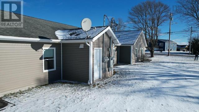 122 Pleasant Street E, House other with 0 bedrooms, 0 bathrooms and null parking in Amherst NS | Image 16