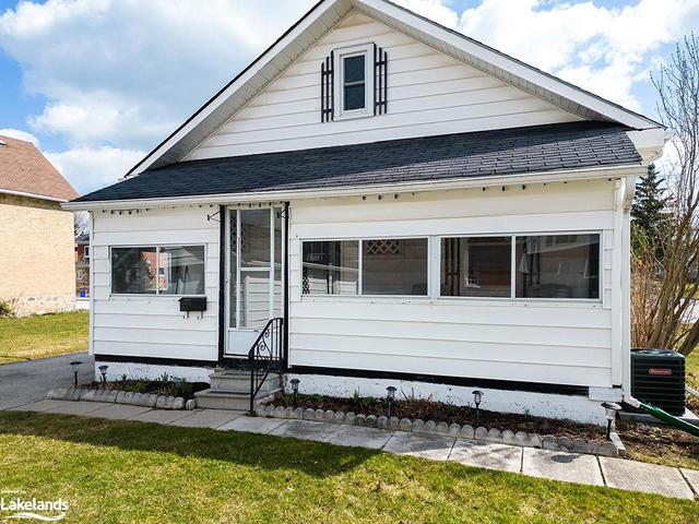 200 St. Vincent Street, House detached with 2 bedrooms, 1 bathrooms and 3 parking in Meaford ON | Image 15