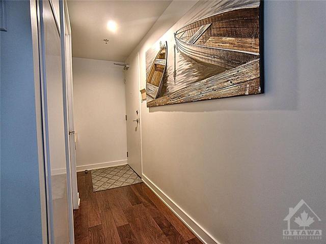 340 Mcleod Street, Condo with 1 bedrooms, 1 bathrooms and null parking in Ottawa ON | Image 2