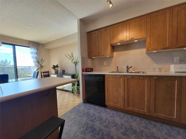 605 - 1000 Cedarglen Gate, Condo with 2 bedrooms, 2 bathrooms and 1 parking in Mississauga ON | Image 5