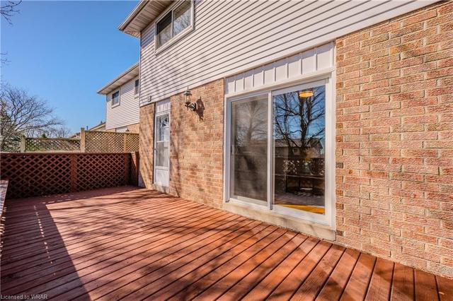 2389 Lyford Lane, House detached with 4 bedrooms, 2 bathrooms and 6 parking in Burlington ON | Image 29