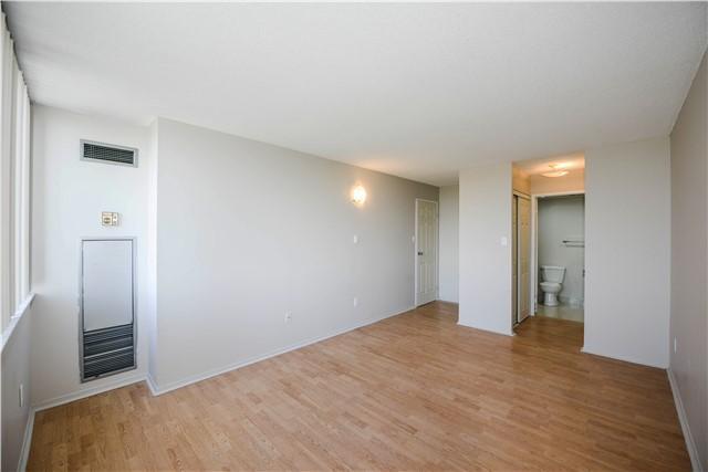 1001 - 10 Markbrook Lane, Condo with 2 bedrooms, 2 bathrooms and 1 parking in Toronto ON | Image 17