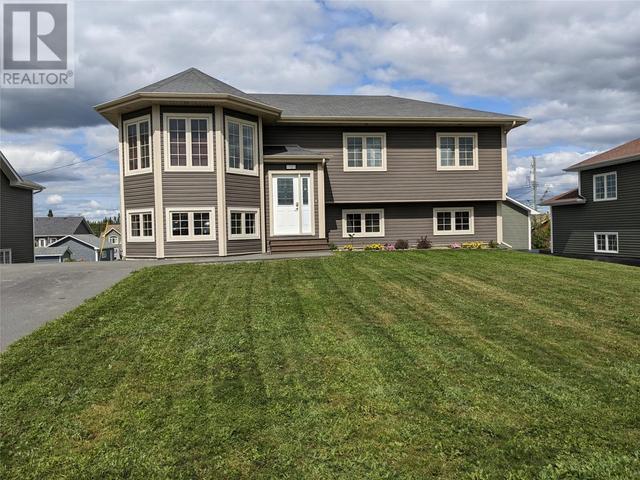 12 Howe Street, House detached with 3 bedrooms, 3 bathrooms and null parking in Gander NL | Image 26
