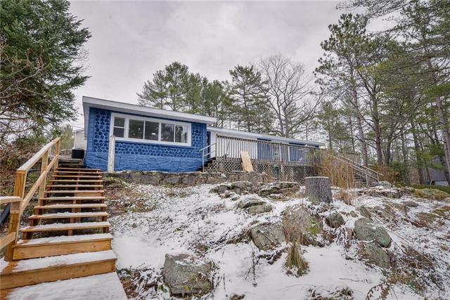 19 Loon Lake Road, House detached with 3 bedrooms, 1 bathrooms and 4 parking in Gravenhurst ON | Image 4