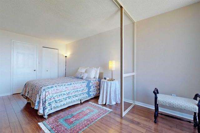 2007 - 1 Hickory Tree Rd, Condo with 1 bedrooms, 1 bathrooms and 1 parking in Toronto ON | Image 13