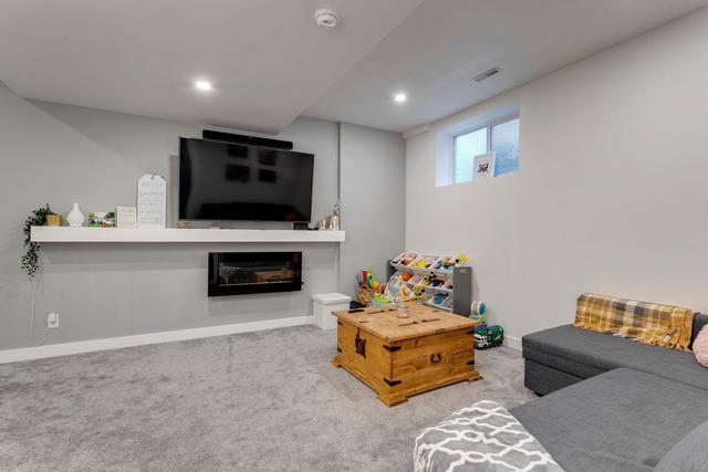 5631 6 Street Sw, Home with 3 bedrooms, 2 bathrooms and 1 parking in Calgary AB | Image 21