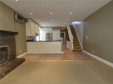 upper - 253 Bedford Rd, House detached with 3 bedrooms, 2 bathrooms and 1 parking in Toronto ON | Image 15