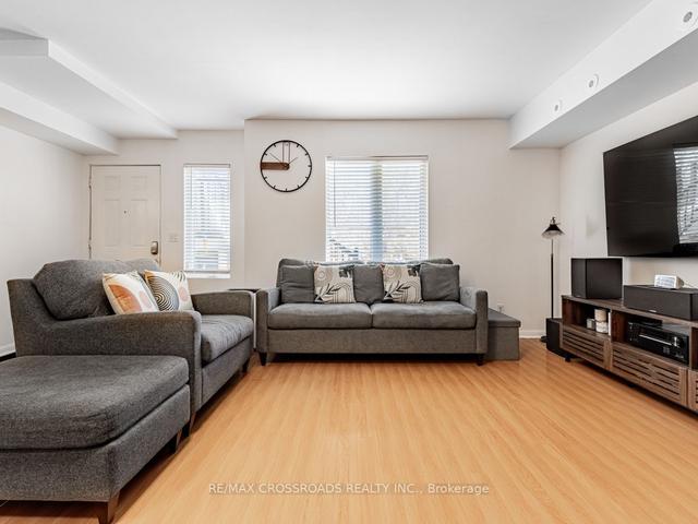 1037 - 3037 Finch Ave W, Townhouse with 3 bedrooms, 2 bathrooms and 1 parking in Toronto ON | Image 26