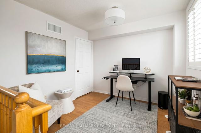 24 - 20 Turntable Cres, Townhouse with 3 bedrooms, 2 bathrooms and 1 parking in Toronto ON | Image 19