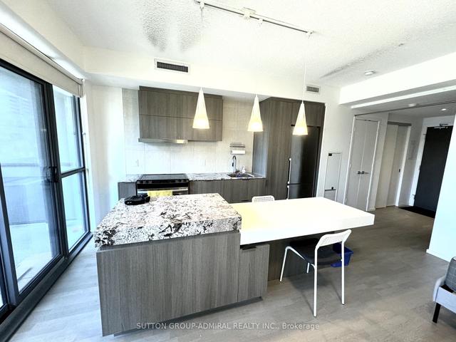 709 - 101 Charles St E, Condo with 0 bedrooms, 1 bathrooms and 0 parking in Toronto ON | Image 8