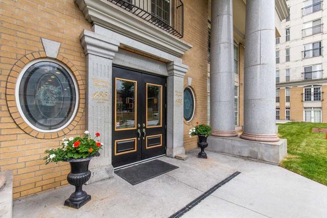 512 - 135 James St S, Condo with 2 bedrooms, 2 bathrooms and 0 parking in Hamilton ON | Image 2