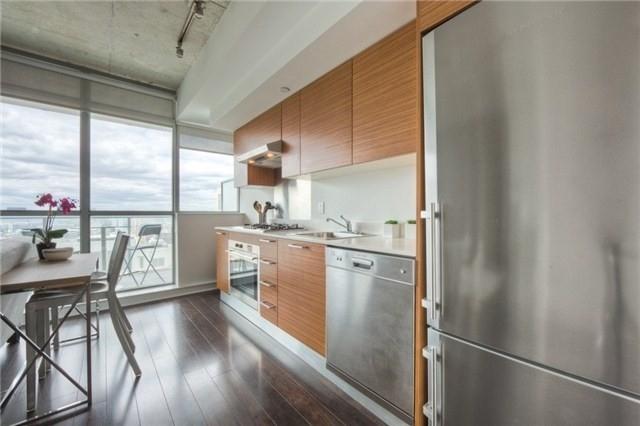 1901 - 375 King St W, Condo with 1 bedrooms, 1 bathrooms and 0 parking in Toronto ON | Image 2