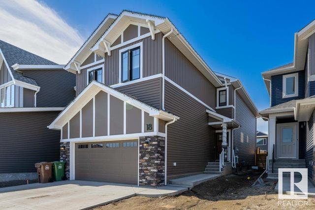 18 Red Crest Wy, House detached with 6 bedrooms, 3 bathrooms and 4 parking in St. Albert AB | Image 2