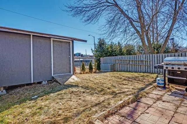 81 Trudeau Dr, House detached with 3 bedrooms, 2 bathrooms and 2 parking in Clarington ON | Image 17