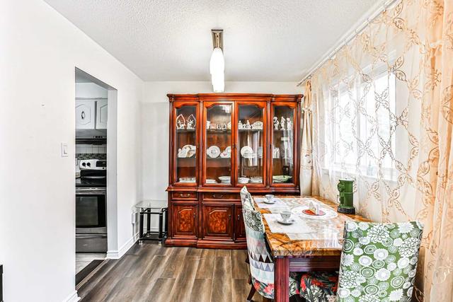 84 Harris Way, Townhouse with 3 bedrooms, 2 bathrooms and 2 parking in Markham ON | Image 3