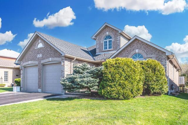 91 Seline Cres, House detached with 2 bedrooms, 3 bathrooms and 5 parking in Barrie ON | Image 1