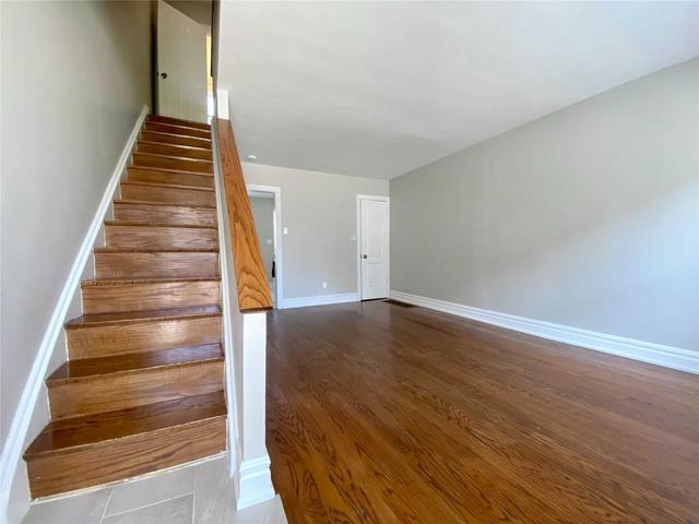 3312 Bathurst St, House attached with 2 bedrooms, 1 bathrooms and 2.5 parking in Toronto ON | Image 20