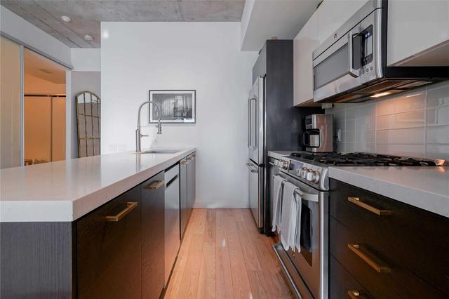 903 - 25 Stafford St, Condo with 2 bedrooms, 2 bathrooms and 1 parking in Toronto ON | Image 27