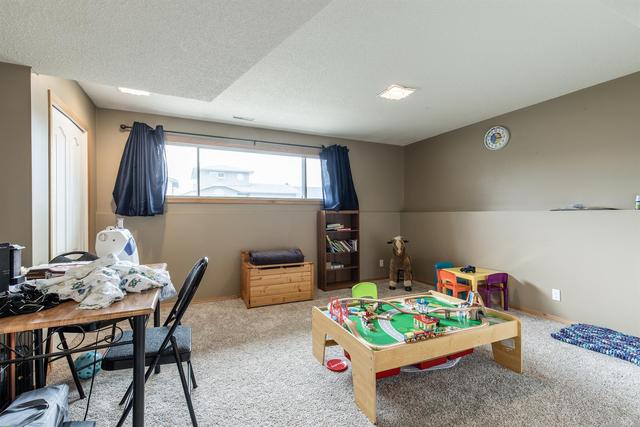 353 20 Street Ne, House detached with 3 bedrooms, 2 bathrooms and 4 parking in Medicine Hat AB | Image 14