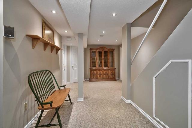 1093 Glen Valley Rd, House detached with 4 bedrooms, 4 bathrooms and 4 parking in Oakville ON | Image 25