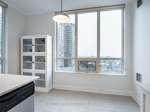 707 - 530 St Clair Ave W, Condo with 2 bedrooms, 2 bathrooms and 1 parking in Toronto ON | Image 6