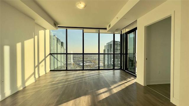 3503 - 2908 Highway 7 Rd, Condo with 2 bedrooms, 2 bathrooms and 1 parking in Vaughan ON | Image 2