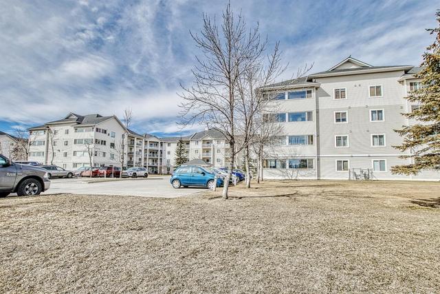 1408 - 6224 17 Avenue Se, Condo with 2 bedrooms, 2 bathrooms and 2 parking in Calgary AB | Image 33