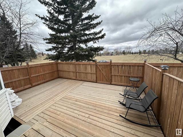 17447 92 Av Nw, House attached with 3 bedrooms, 1 bathrooms and null parking in Edmonton AB | Image 25