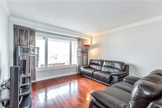 103 Kirk Dr, House detached with 4 bedrooms, 4 bathrooms and 4 parking in Markham ON | Image 4