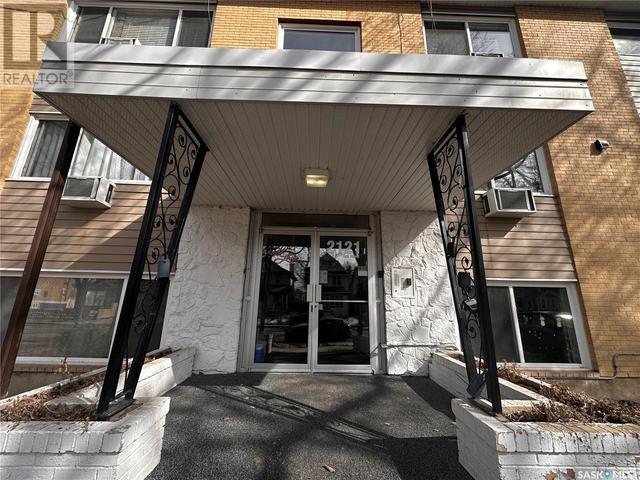 4 - 2121 Rae Street, Condo with 1 bedrooms, 1 bathrooms and null parking in Regina SK | Image 3