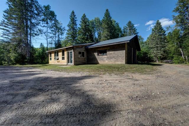 282 Highway 118 Hllw, House detached with 3 bedrooms, 3 bathrooms and 12 parking in Faraday ON | Image 25