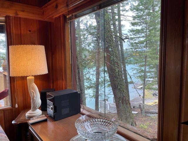 6639 Rosen Lake Rd, House detached with 3 bedrooms, 1 bathrooms and null parking in East Kootenay B BC | Image 10